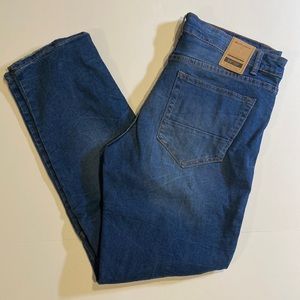 Modern Culture SZ 34 x 32 Distressed Moto Style Denim Blue Jeans New D30